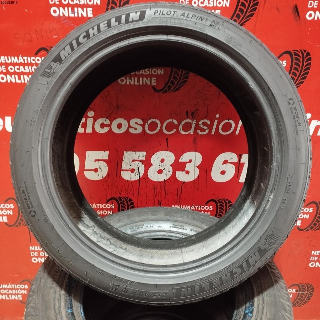https://www.neumaticosocasiononline.com//lf/i/MTgyNTI2