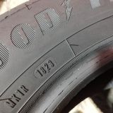 215 60 R17 100H GOODYEAR EFFICIENTGRIP PERFORMANCE OCASIÓN DOT: 1823/1923 - 7.6/7.6mms